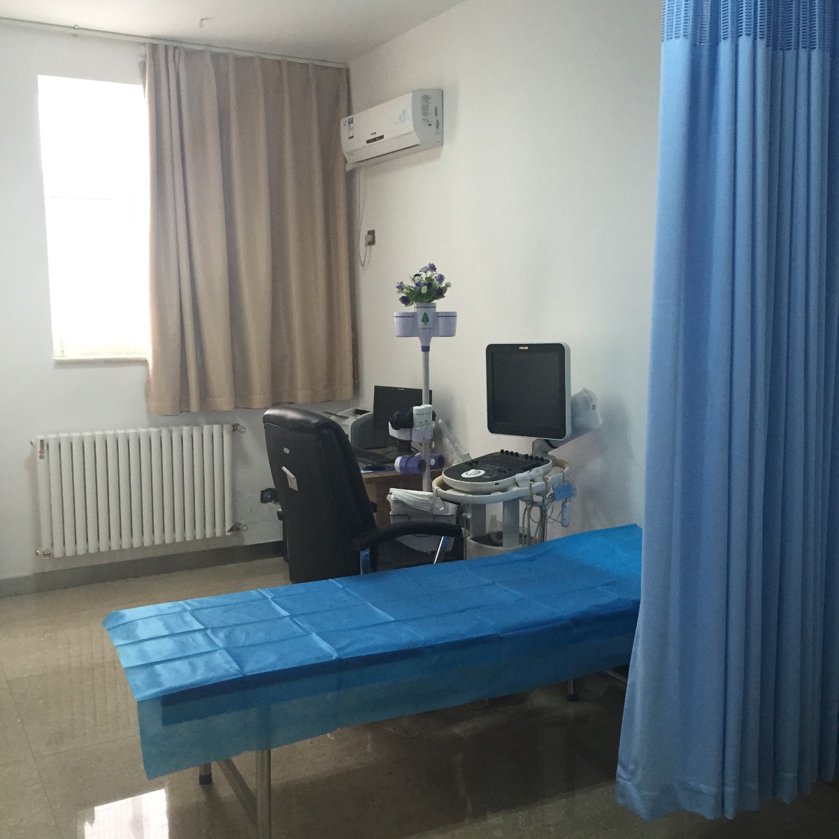 健康管理中心(治未病)科 彩超室.JPG 健康管理中心(治未病)科 彩超室.JPG